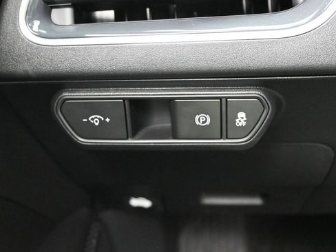 Used 2025 Kia K4 GT-Line w/ GT-Line Premium Package FWD image 17
