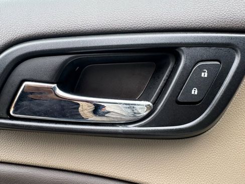 Used 2020 Chevrolet Tahoe LT image 21