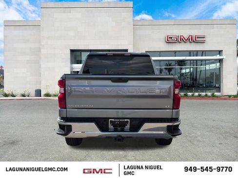Used 2021 Chevrolet Silverado 1500 LT w/ Bed Protection Package AWD/4WD image 4
