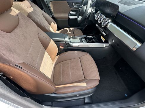 New 2026 Mercedes-Benz GLB 35 AMG 4MATIC image 15