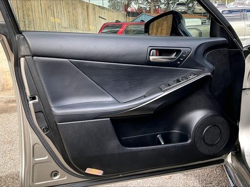 Used 2023 Lexus IS 350 F Sport image 21