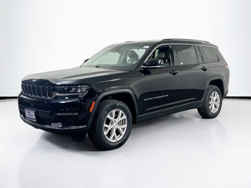 Used 2022 Jeep Grand Cherokee L Limited AWD/4WD image 1