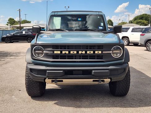 Used 2023 Ford Bronco 4-Door w/ Sasquatch Package AWD/4WD image 2