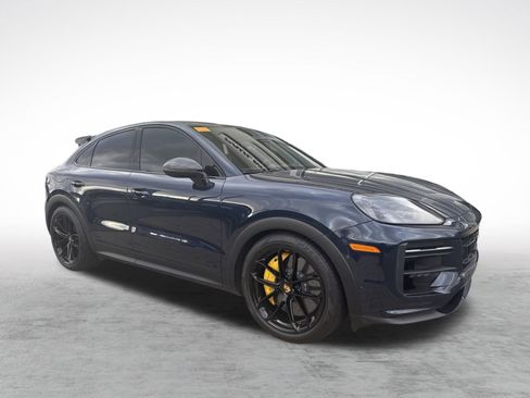 Used 2024 Porsche Cayenne Turbo GT image 7
