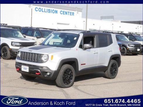 Used 2018 Jeep Renegade Trailhawk image 1