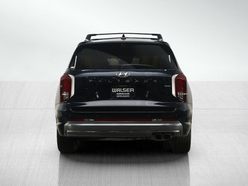 Used 2024 Hyundai Palisade Calligraphy image 4