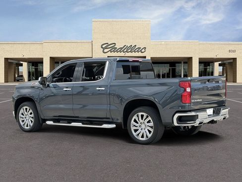 Used 2019 Chevrolet Silverado 1500 LTZ w/ LTZ Plus Package AWD/4WD image 7
