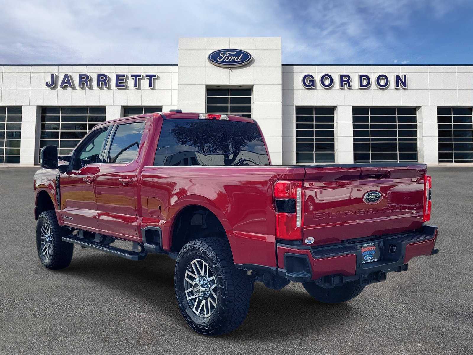 Certified 2025 Ford F250 Lariat w/ Lariat Ultimate Package AWD/4WD image 3