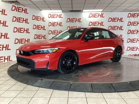 Used 2025 Honda Civic Sport image 3