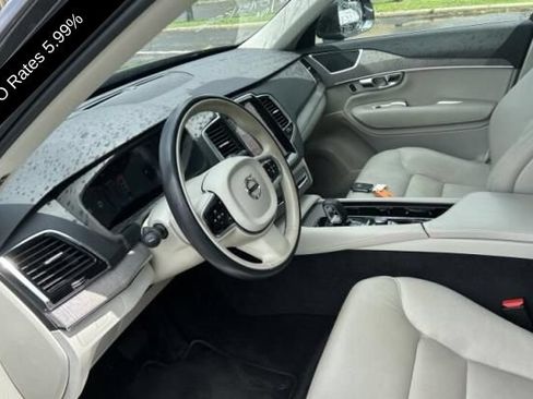 Used 2023 Volvo XC90 B6 Plus AWD/4WD image 5