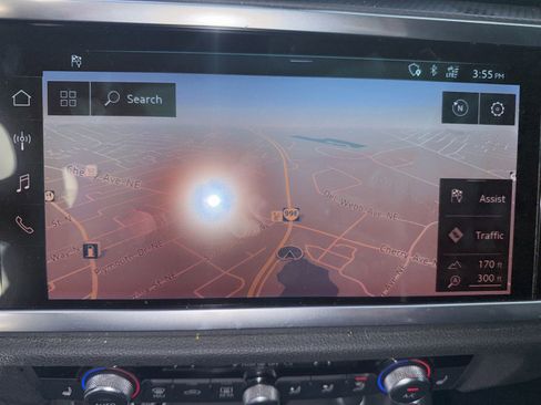 Used 2021 Audi Q3 2.0T Premium Plus w/ Premium Plus Package image 14