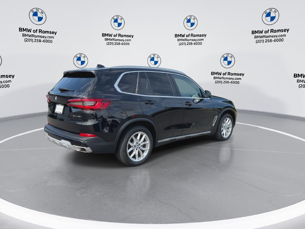 Used 2023 BMW X5 xDrive40i AWD/4WD image 8