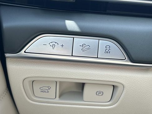 New 2026 Genesis GV80 2.5T RWD image 29