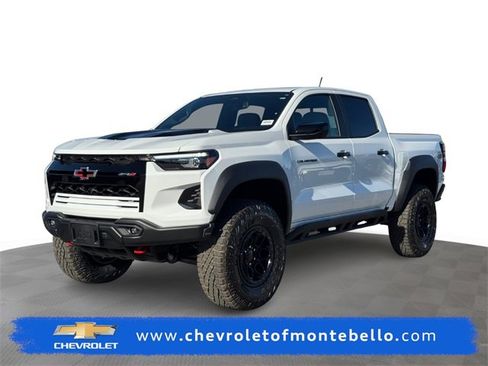 New 2026 Chevrolet Colorado ZR2 w/ ZR2 Bison Edition image 1