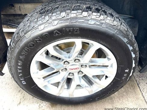 Used 2022 GMC Sierra 1500 SLT w/ SLT Premium Package image 35