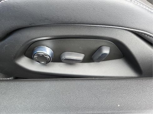 Used 2023 Chevrolet Corvette Z06 image 13