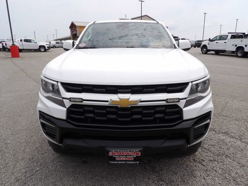 Used 2022 Chevrolet Colorado LT w/ Fleet Safety Package RWD image 12