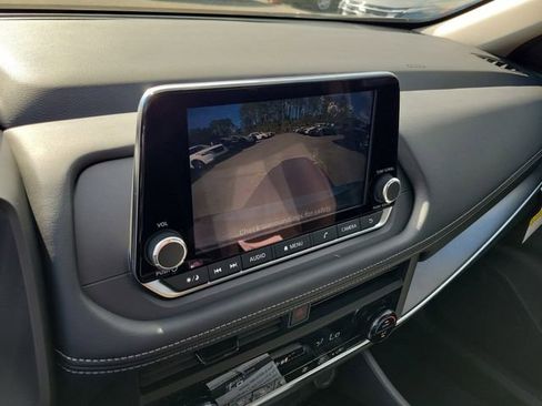 New 2026 Nissan Rogue SV FWD image 20