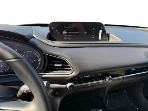 Used 2025 MAZDA CX-30 AWD 2.5 S w/ Preferred Package image 12