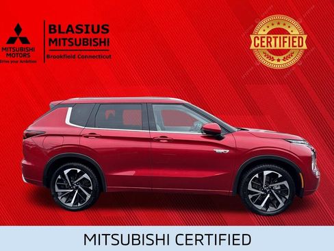 Used 2023 Mitsubishi Outlander SEL AWD/4WD image 9