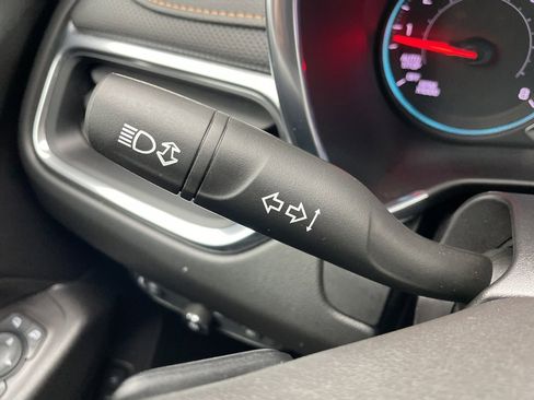 Certified 2019 Chevrolet Equinox Premier image 29