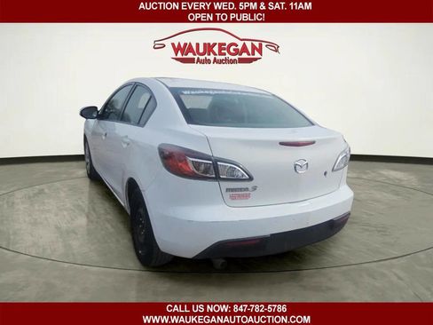 Used 2011 MAZDA MAZDA3 i Sport image 6