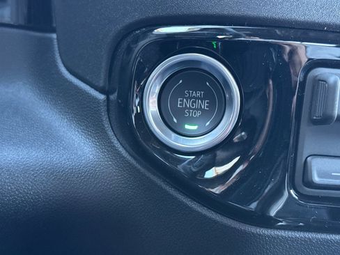 New 2026 GMC Sierra 2500 SLT w/ SLT Premium Package image 25