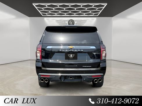Used 2021 Chevrolet Suburban Premier w/ Premium Package AWD/4WD image 4