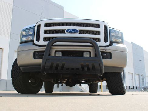 Used 2005 Ford Excursion Eddie Bauer RWD image 25