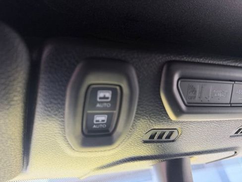 Used 2023 Jeep Wrangler Unlimited Sahara w/ Cold Weather Group AWD/4WD image 20