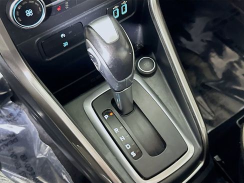 Used 2021 Ford EcoSport SE w/ SE Convenience Package image 28