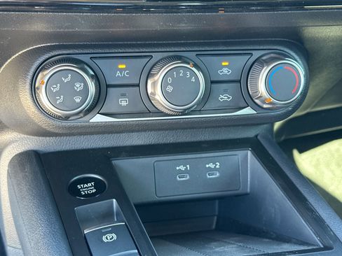 New 2026 Nissan Kicks S image 30