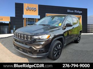 Used 2026 Jeep Compass Latitude AWD/4WD video 1