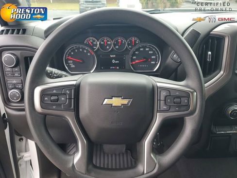 Certified 2022 Chevrolet Silverado 1500 Custom w/ Safety Confidence Package AWD/4WD image 28