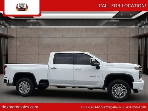 Used 2020 Chevrolet Silverado 2500 High Country w/ Z71 Off-Road Package AWD/4WD image 4