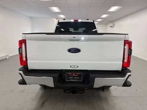 New 2026 Ford F250 Lariat w/ Chrome Package image 7