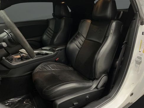 Used 2022 Dodge Challenger SRT Hellcat Redeye image 4