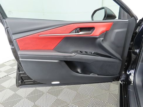 Used 2025 Toyota Camry XSE image 23