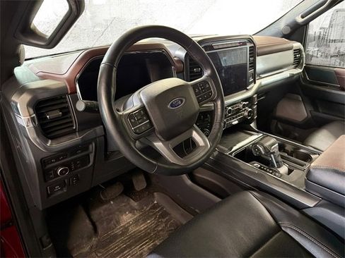 Used 2022 Ford F150 Lariat w/ Equipment Group 502A High image 8