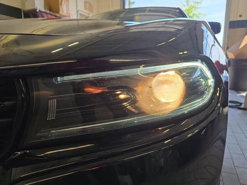 Used 2022 Dodge Charger SXT w/ Plus Group RWD image 33