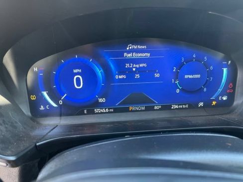 Used 2020 Ford Escape Titanium w/ Titanium Premium Package 2.0 AWD/4WD image 8