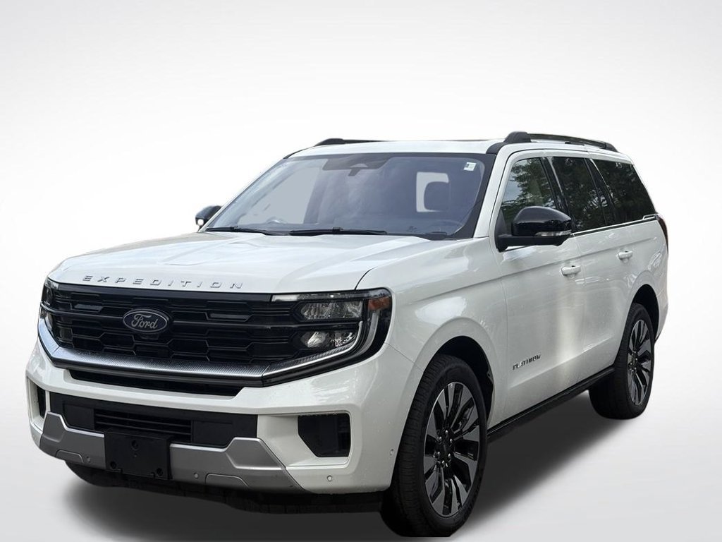 Used 2025 Ford Expedition Platinum w/ Driver's Package AWD/4WD image 2