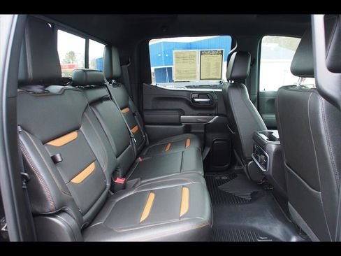 Used 2019 GMC Sierra 1500 AT4 w/ AT4 Premium Package image 16