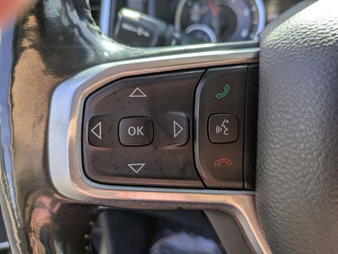 Used 2020 RAM 1500 Laramie image 17