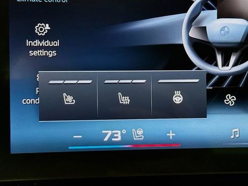 Certified 2024 BMW X5 M60i w/ Executive Package image 21