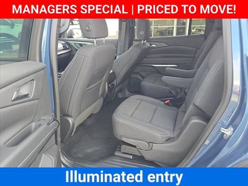 New 2026 Chevrolet Traverse LT w/ Driver Confidence Package FWD image 15