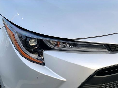 Used 2024 Toyota Corolla LE FWD image 26