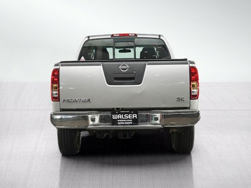 Used 2009 Nissan Frontier SE RWD image 4