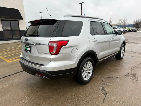 Used 2018 Ford Explorer XLT w/ Equipment Group 202A image 17
