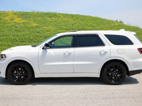 Used 2019 Dodge Durango R/T w/ Blacktop Package AWD/4WD image 2